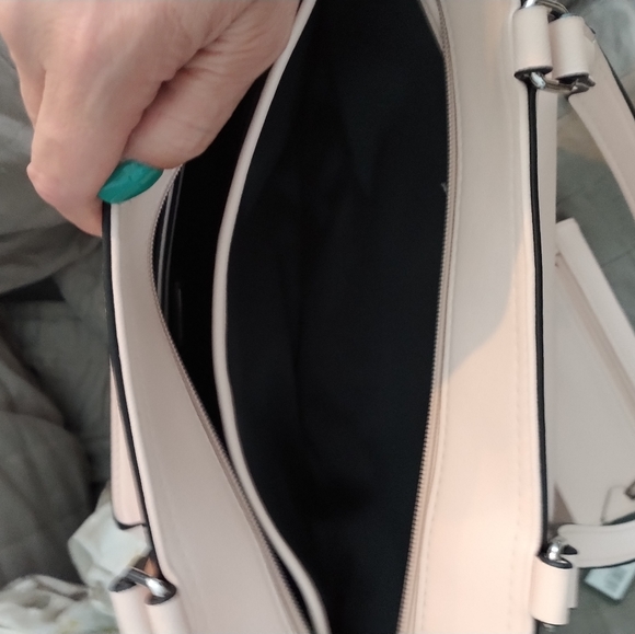 Guess shoulder bag - Picture 3 of 11